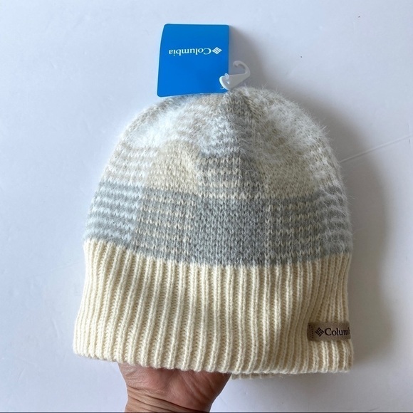 NEW Columbia Permafrost Plush Beanie Hat - Picture 4 of 8